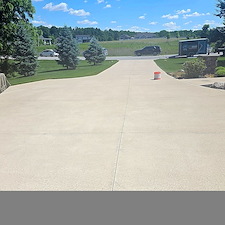Driveway-Surface-Cleaning-and-Sealing-Restores-Fort-Wayne-Concrete 2