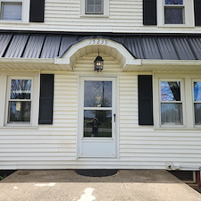 House-Washing-Project-Auburn-Road-Fort-Wayne-IN-46845 0
