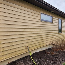 House-Washing-Project-Fort-Wayne-IN-46818 0