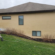 House-Washing-Project-Fort-Wayne-IN-46818 2