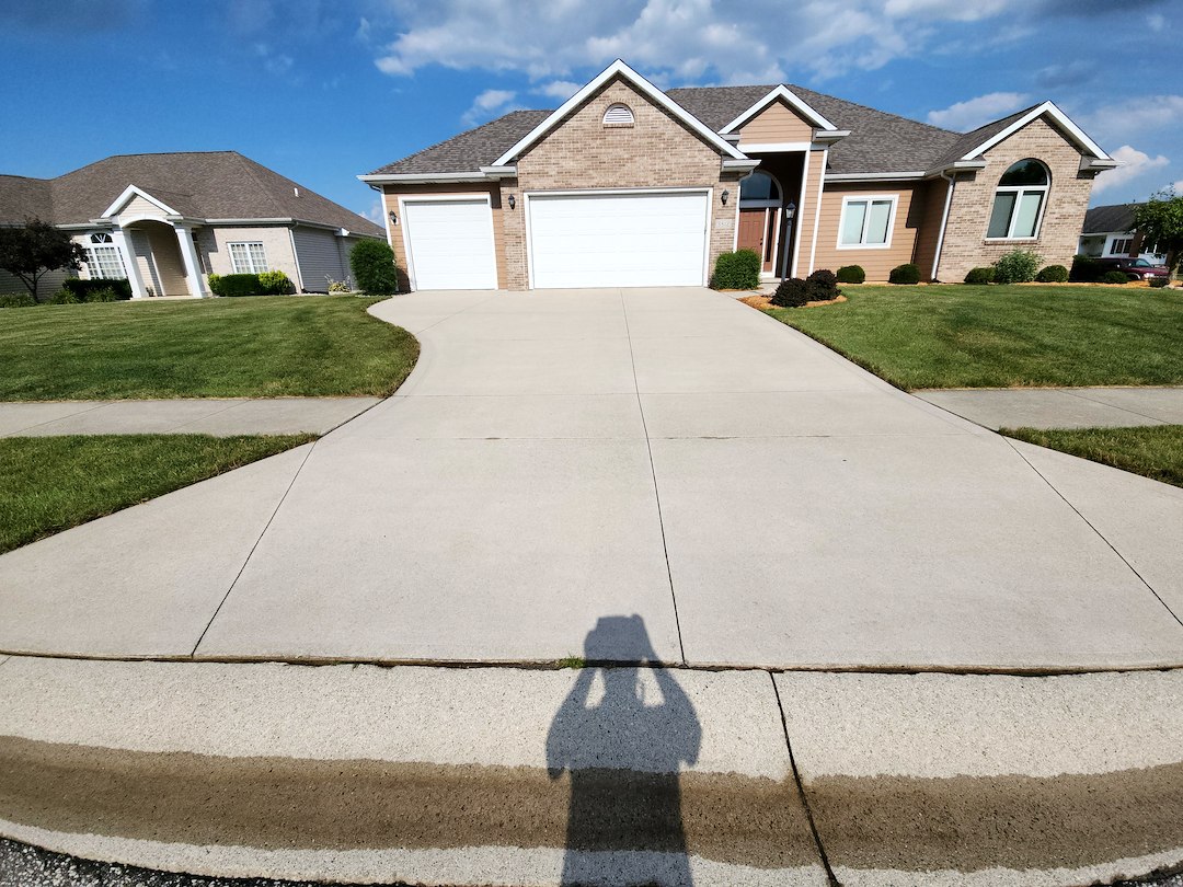Pressure Washing in Ashford Lakes – New Haven, IN 1